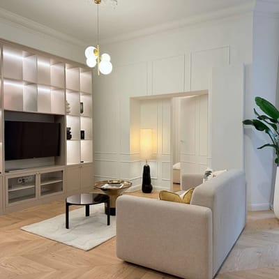 Apartment 10